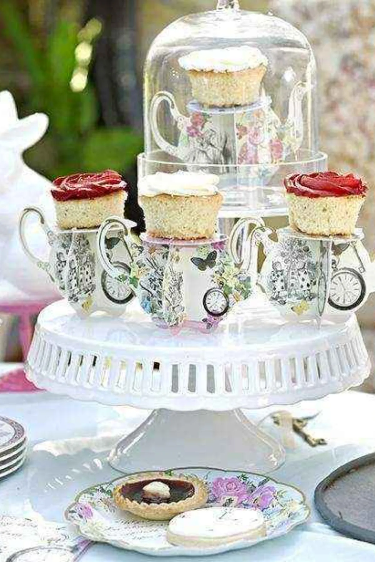 Alice in Wonderland Teapot Cupcake Stands - 6 Pack