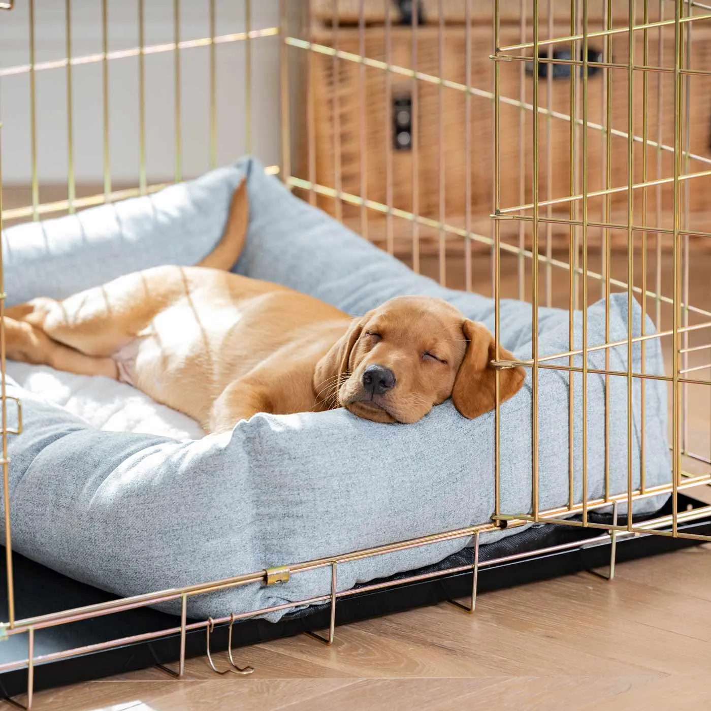 Cosy & Calming Puppy Crate Bed In Inchmurrin Iceberg by Lords & Labradors