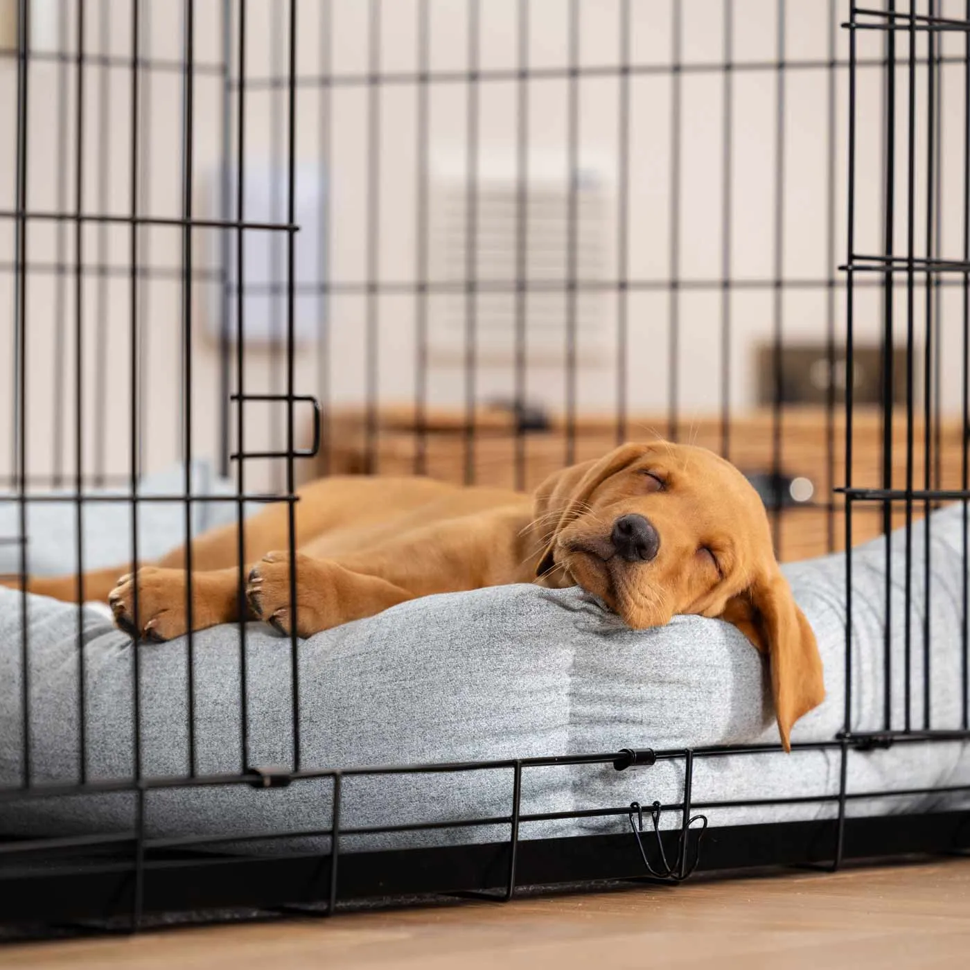 Cosy & Calming Puppy Crate Bed In Inchmurrin Iceberg by Lords & Labradors