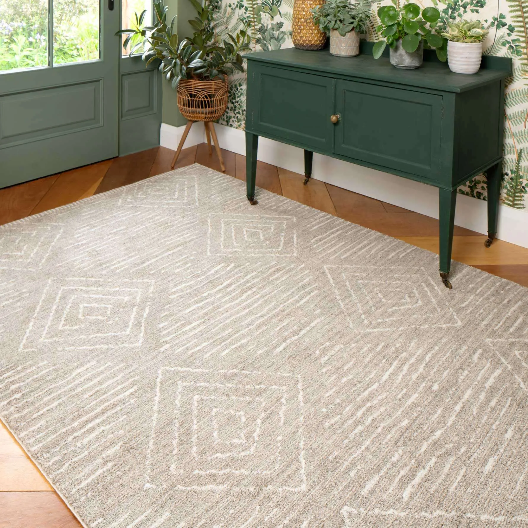 Cosy Soft Diamond Beige Moroccan Berber Bedroom Rug