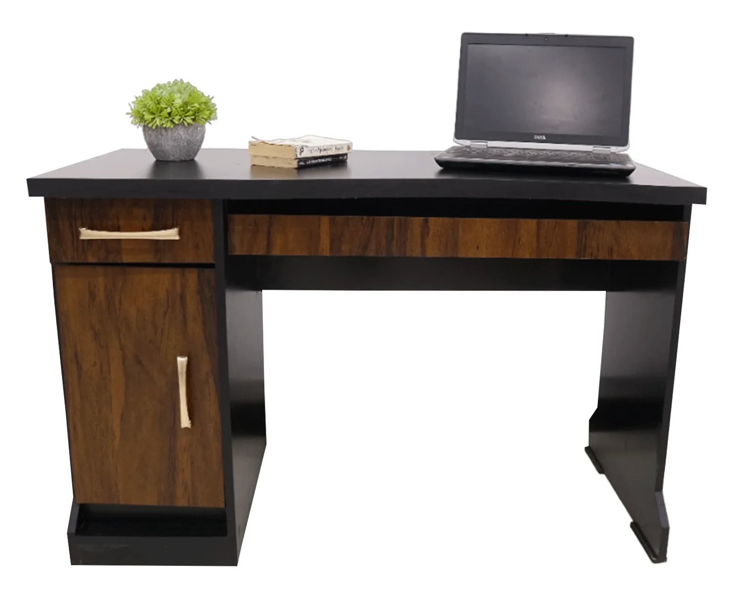 Executive Table (Available on Easy Installments)