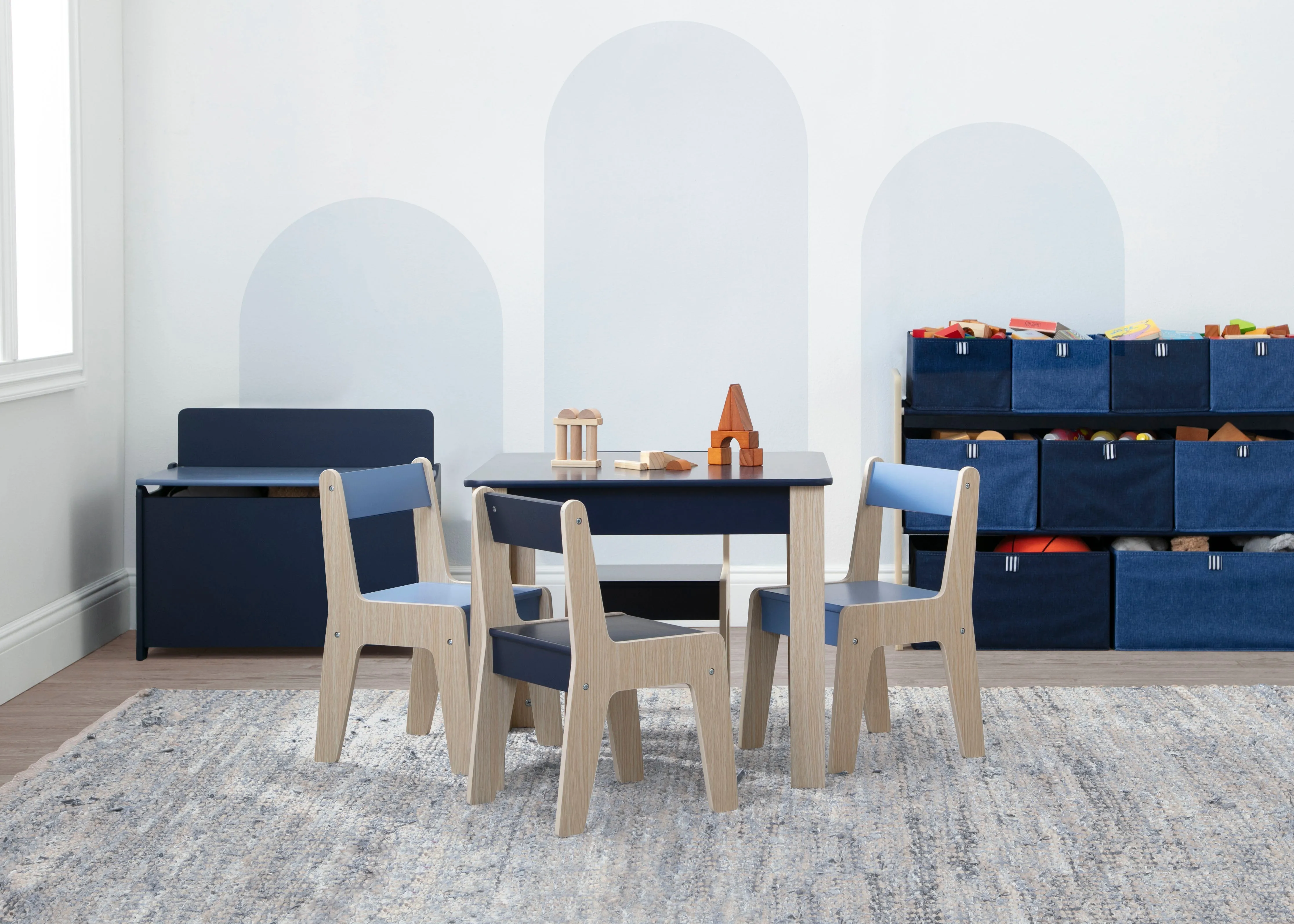 GapKids Table and 4 Chair Set