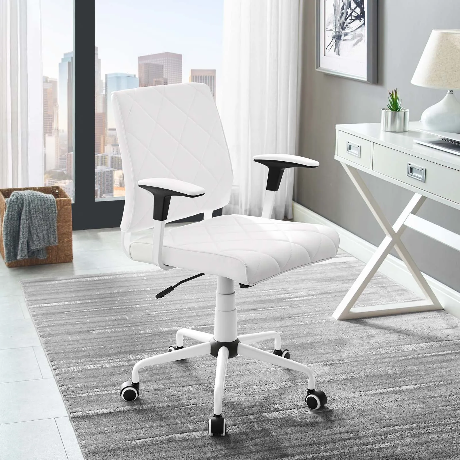 Lattice Vinyl Office Chair