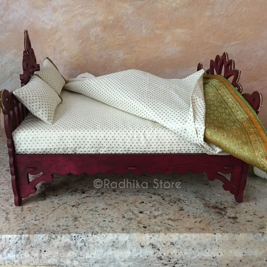 Mahagony Chakra Lotus Vrindavan Bed - 14 1/2" Inch