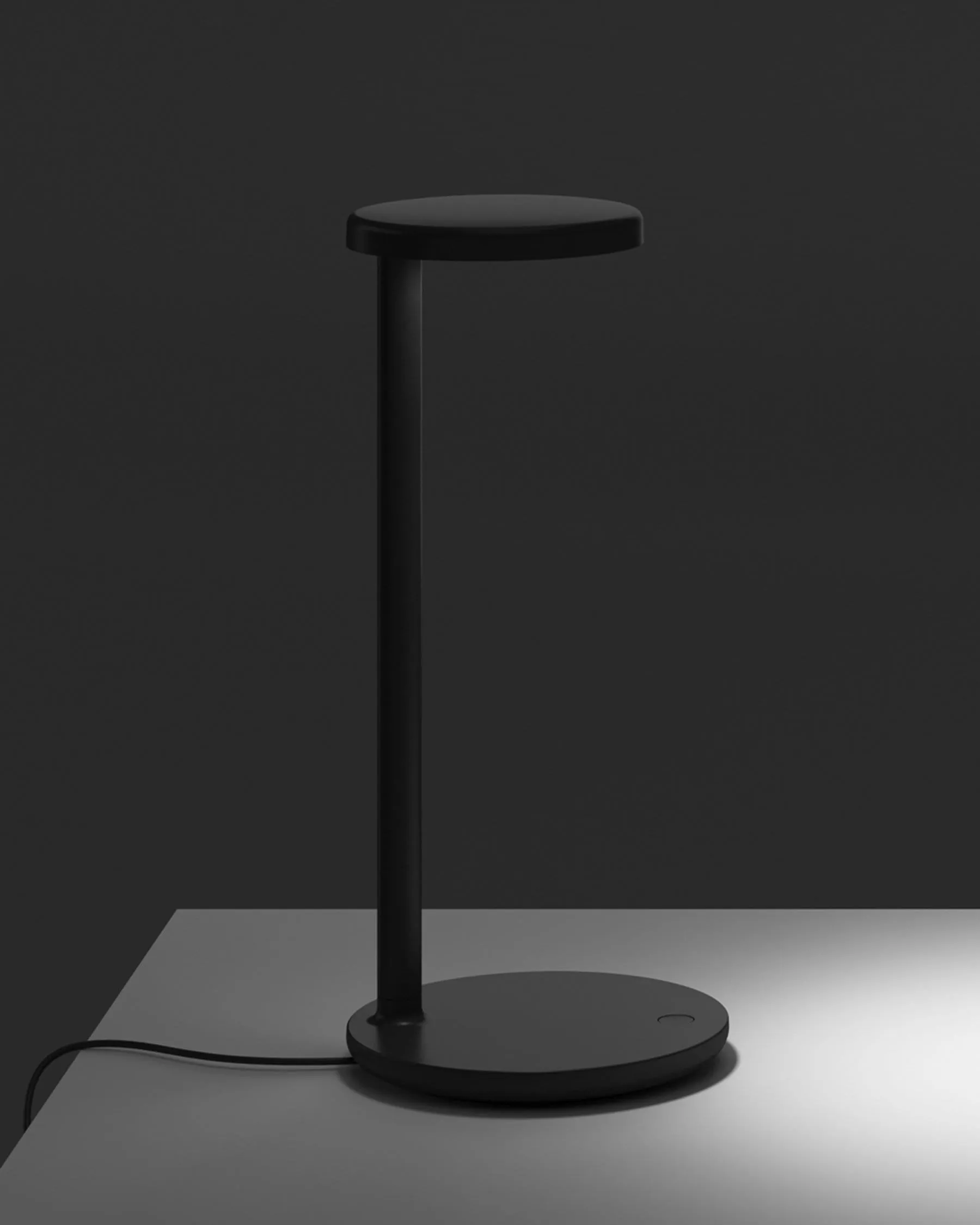 Oblique - LED Desk Lamp