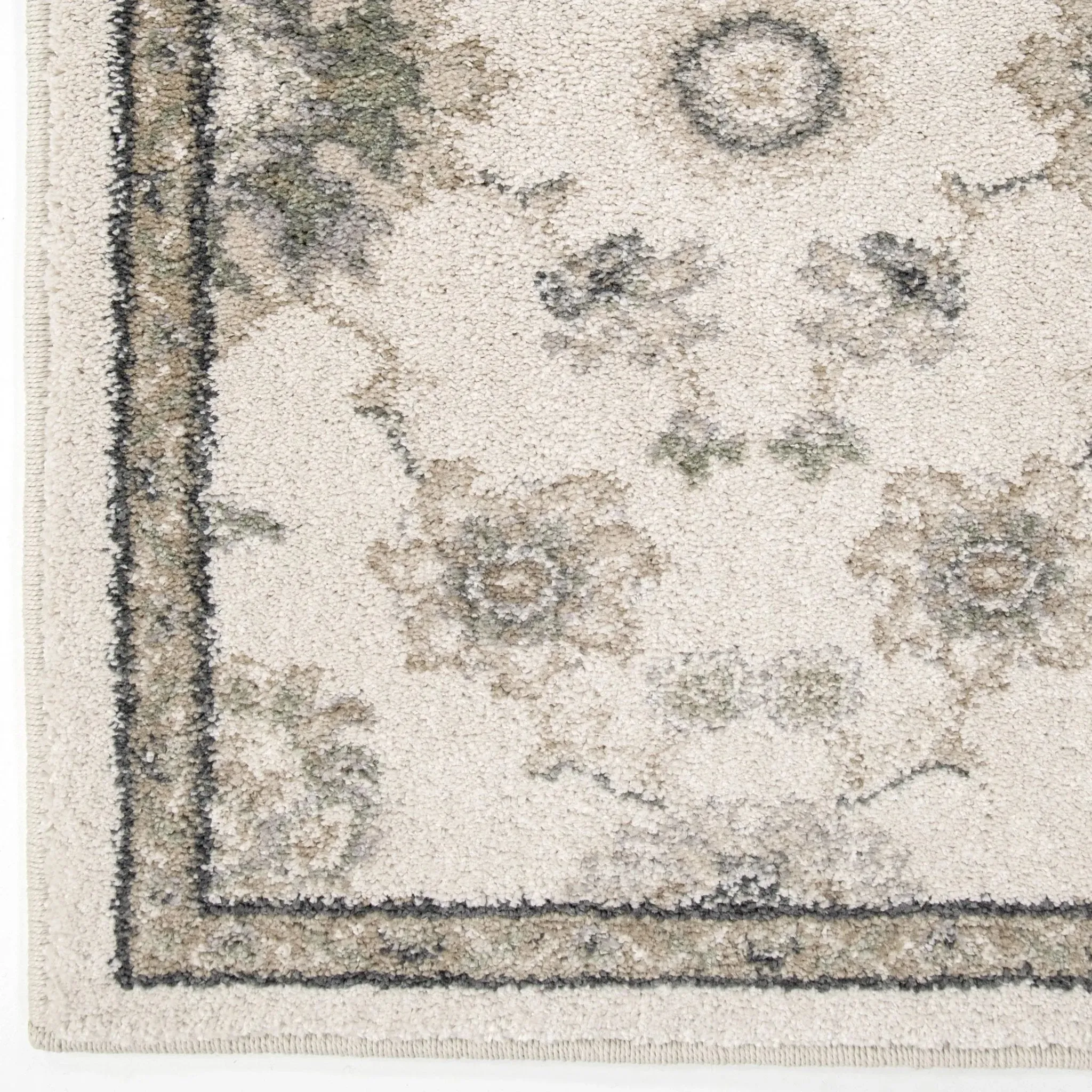 Riverstone 9013 Manor Sarouk Soft White Rug