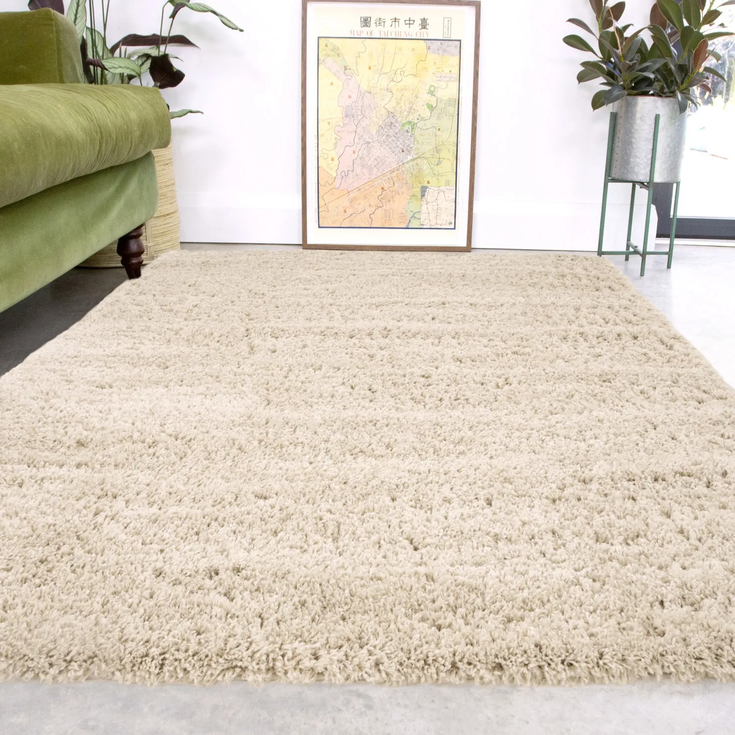 Super Soft Luxury Light Beige Shaggy Rug