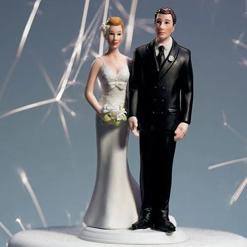 The Love Pinch Bridal Couple Figurine