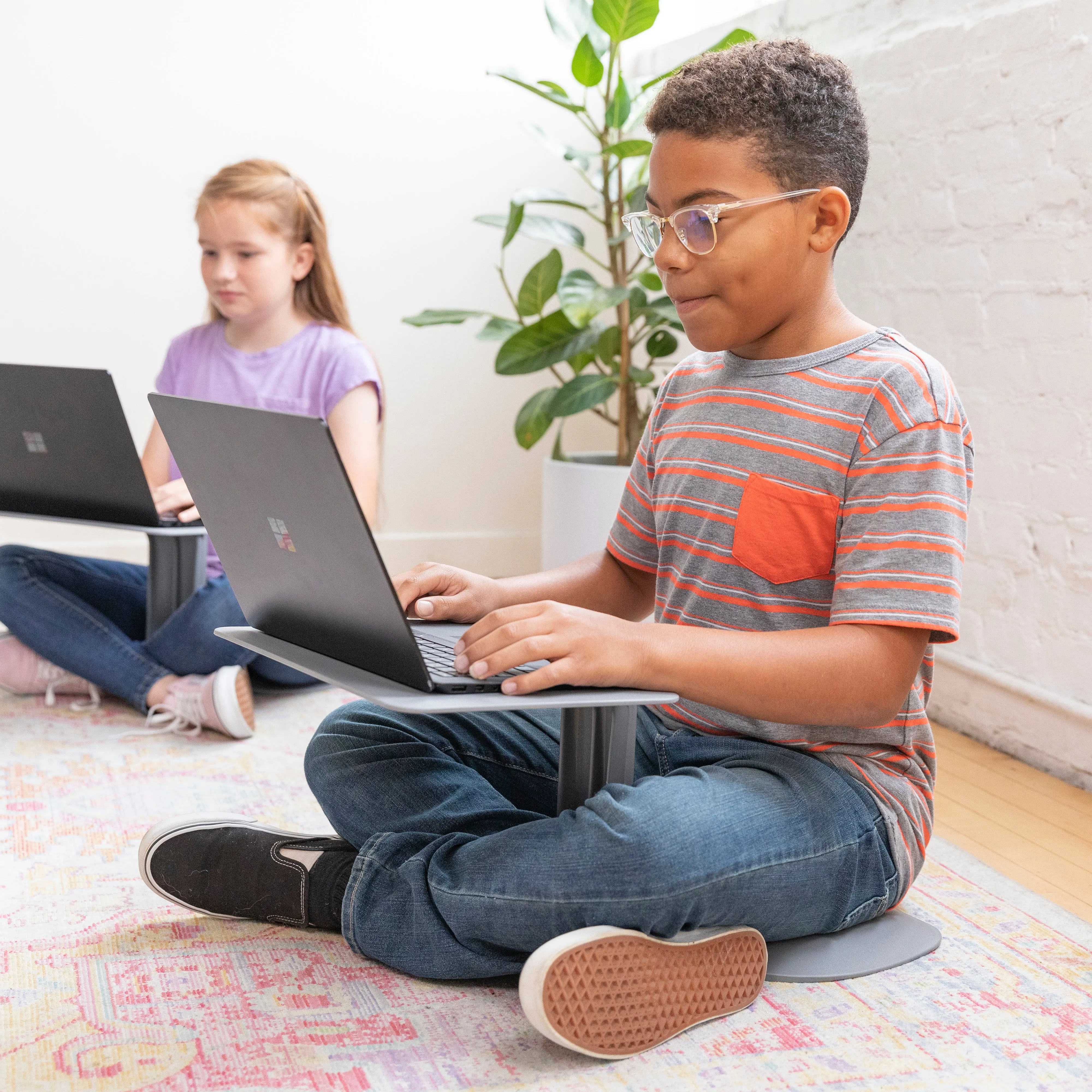 The Surf Portable Lap Desk, Kids Floor Desk, One-Piece Writing Table, Classroom Flexible Seating