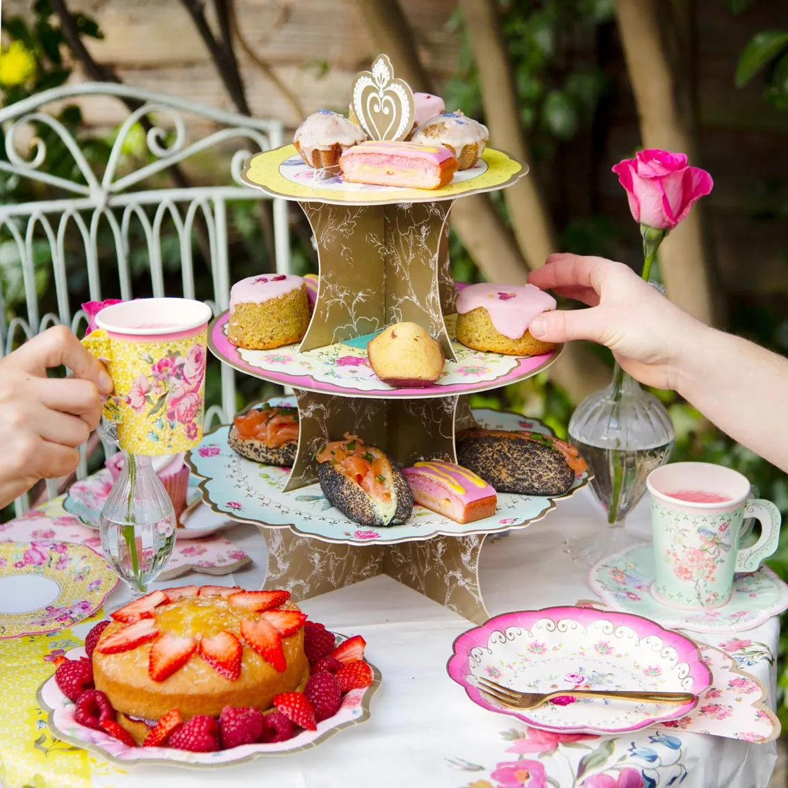 Truly Scrumptious 3 Tier Cake Stands Pack of 3