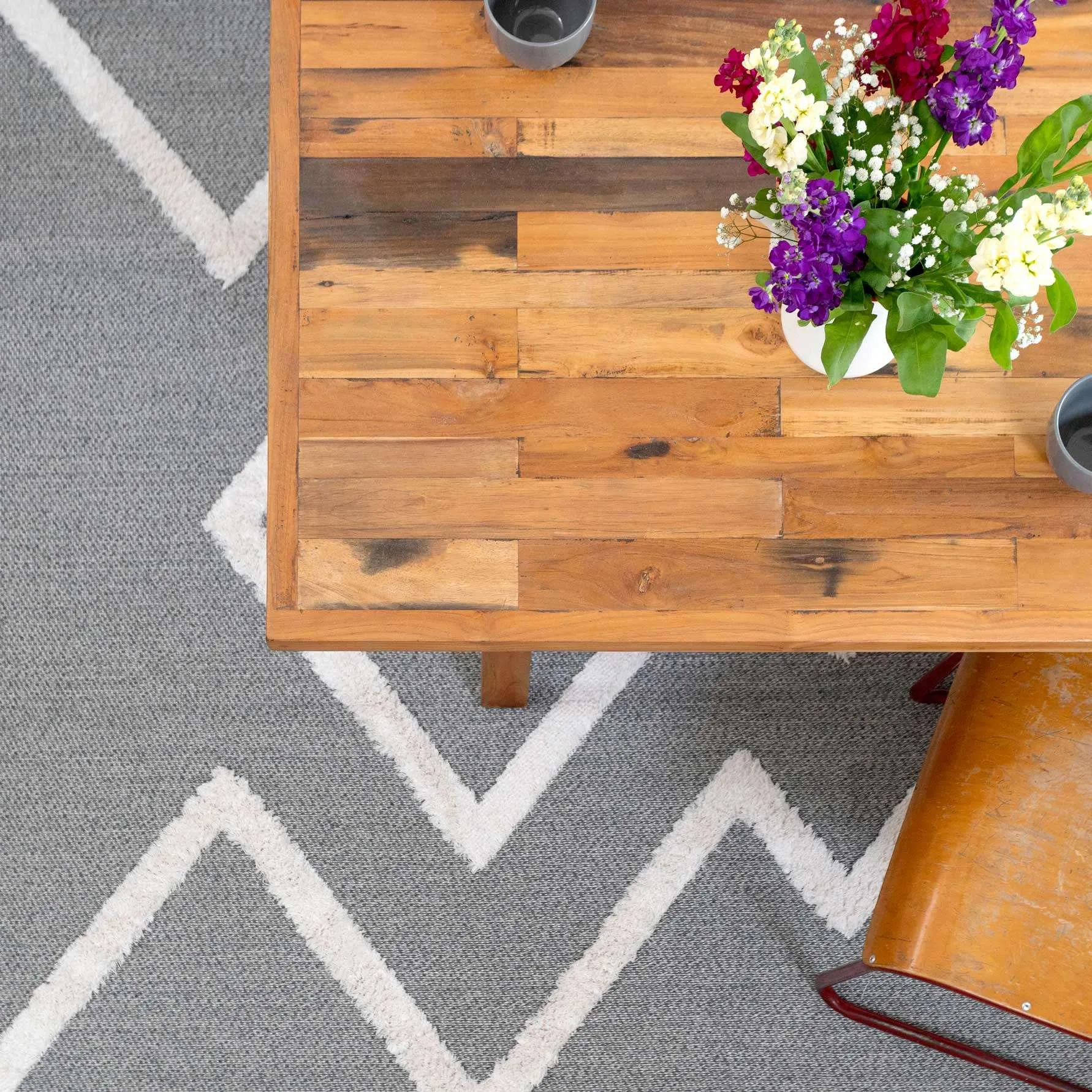 Tufted Grey Geometric Sustainable Rug